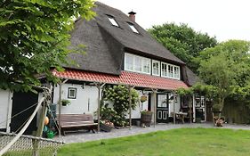 Hoeve te Gast